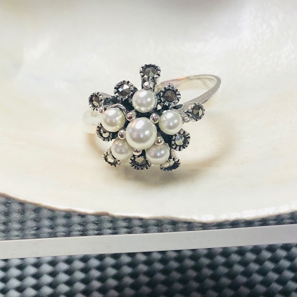 Nela’s Creations Jewelry - Vintage Pearl Ring. 925 Sterling Silver